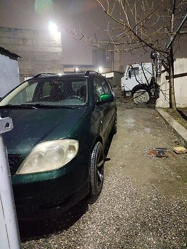 Toyota Corolla: 2003 г., 1.4 л, Ручные, Бензин, Универсал