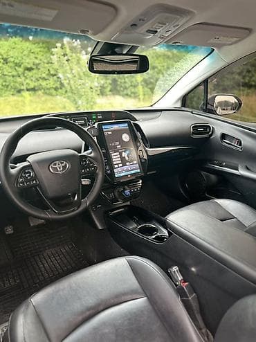 Унаа: Toyota Prius: 2017 г., 1.8 л, Автомат, Гибрид, Лифтбек — 9