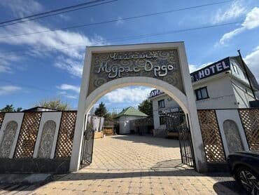 продаю действующий бизнес бишкеке: 📍 Таш-Дебе с. 🔘Этаж 3/3 🔘360м² Продается готовый действующий бизнес — 10