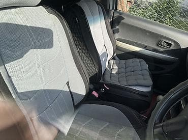 mini coper: Toyota Ist: 2004 г., 1.3 л, Автомат, Бензин, Хэтчбэк — 2