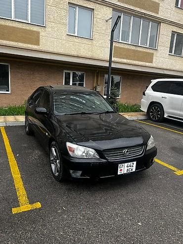 Lexus IS: 2003 г., 2 л, Автомат, Бензин, Седан