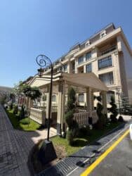 снять однокомнатную квартиру на месяц: 5 и более комнат, 182 м², Элитка, 4 этаж, ПСО (под самоотделку) — 8