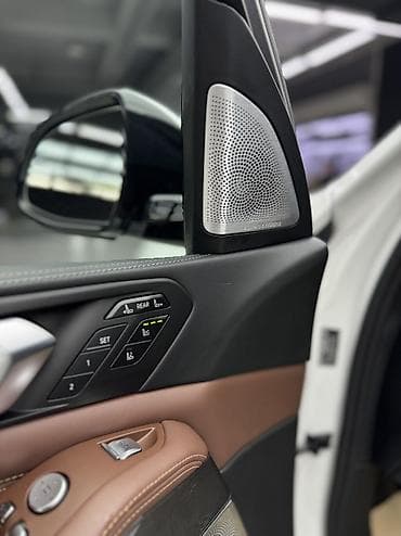 BMW X7: 2020 г., 4.4 л, Автомат, Бензин, Внедорожник — 9