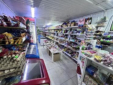 osh flat: Сдается в аренду действующий магазин в 11мкр. С сан узлом и все — 6