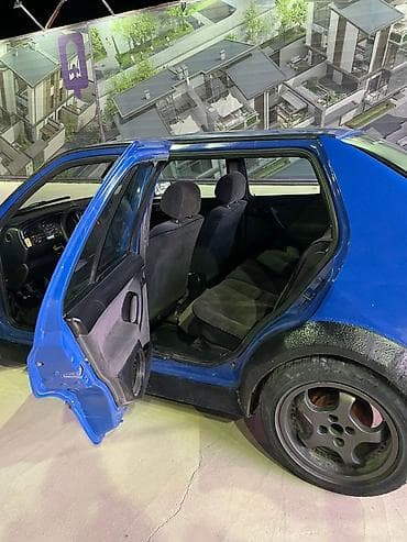 pm 2 5: Volkswagen Vento: 1993 г., 1.8 л, Механика, Бензин, Седан — 8