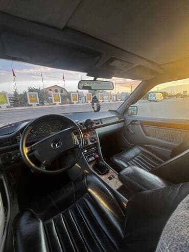 купить диски на авто в бишкеке: Mercedes-Benz E-Class: 1990 г., 2.3 л, Механика, Бензин, Седан — 9