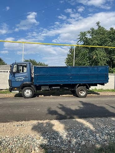 маз тонар: Грузовой автомобиль Mercedes-Benz 814, бортовой. Основные — 4
