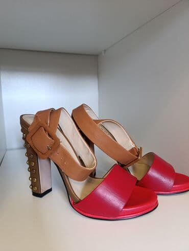 Босоножки, сандалии, шлепанцы: Босоножки, 37, Glossi, Новый, цвет - Красный, Самовывоз, Платная доставка — 2