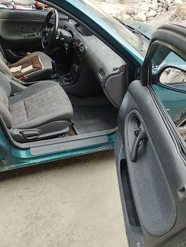 Продажа авто: Mazda 626: 1991 г., Бензин, Седан — 6