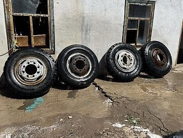 баллоный ключ: Комплект из 4 колес для грузового автомобиля. Только звоните Состав — 2