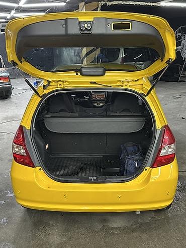 Продажа авто: Honda Jazz: 2008 г., 1.3 л, Автомат, Бензин — 3