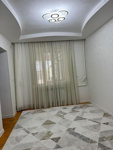 дом кв: Просторный жилой дом с участком и навесом для авто Описание: - — 6