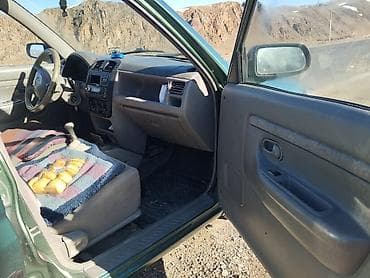 pes 2013: Mazda Demio: 2000 г., 1.3 л, Механика — 9