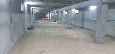 продаю дом кожзавод: Помещение под склад сухой полностью битонирован 2 вход портер может — 1