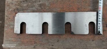 ножи на мотоблок: Продаю ножи для переработки пластиковых бутылок. Материал: сталь У8А — 2