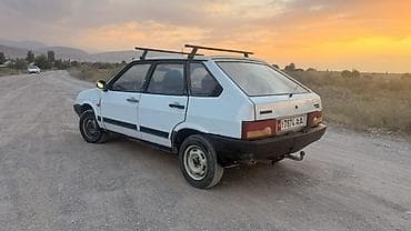 Транспорт: ВАЗ (ЛАДА) 2109: 1988 г., 1.5 л, Механика, Бензин, Хэтчбэк — 2