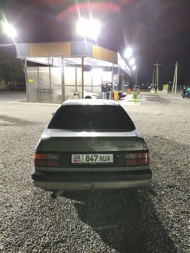 Продажа авто: Volkswagen Passat: 1989 г., 1.8 л, Механика, Газ, Седан — 3