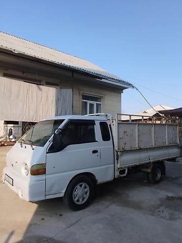 31 10 r15: Легкий грузовик, Hyundai, Стандарт, Б/у — 2
