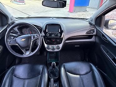 обшивка газ 53: Chevrolet Spark: 2016 г., 1 л, Робот, Бензин, Хэтчбэк — 5