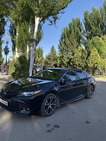 Продажа авто: Toyota Camry: 2020 г., 2.5 л, Автомат, Бензин, Седан — 5