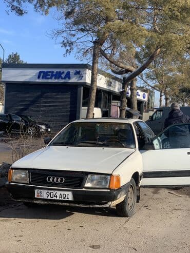 Audi 100: 1987 г., Механика, Бензин, Седан