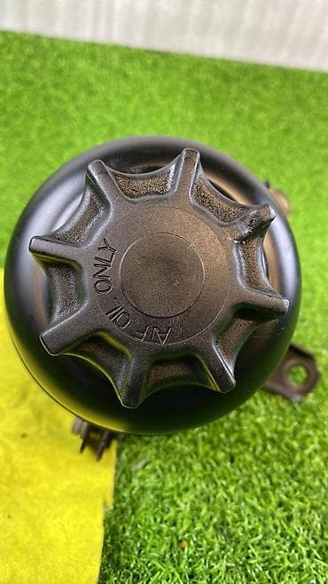 5series: Бачок BMW 2011 г., Б/у, Оригинал, Германия — 5