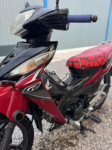 Скутеретта Honda, 150 куб. см, Бензин, Колдонулган — 5