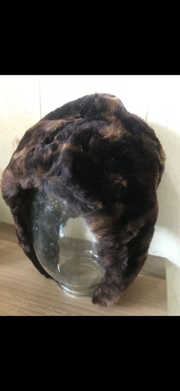 куплю телефон новый: Шапки цигейка зимняе мех натуральный СССР — 1