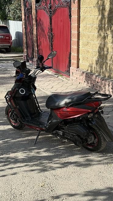 suzuki boulevard: Тип скутера Yamaha, 150 куб. см, Бензин, Б/у — 3