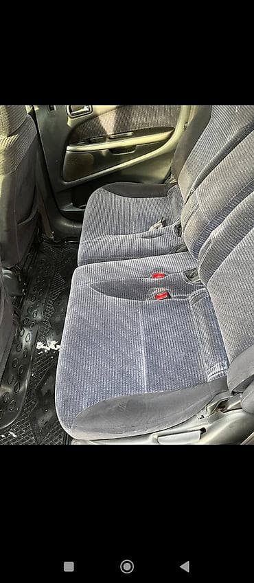 хонда степвагон 1: Honda Stream: 2002 г., 1.7 л, Автомат, Бензин, Универсал — 8