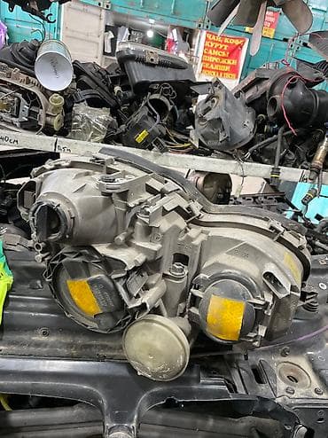 цешки: Левая фара Mercedes w203-й кузов Цешка привозная в оригинале — 2