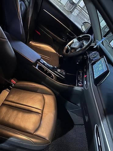 hyundai solaris цена: Hyundai Sonata: 2019 г. — 8