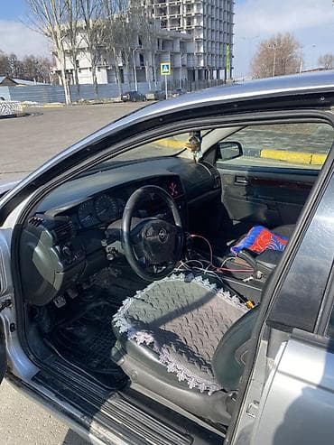 bnw e34: Opel Omega: 2002 г., 2.2 л, Механика, Бензин, Седан — 8