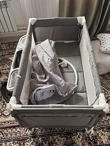 chicco echo: Детская прикроватная кроватка-колыбель с функцией бокового открывания — 4