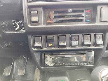 ваз 21 нива: ВАЗ (ЛАДА) 4x4 Нива: 2018 г., Бензин — 6