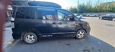 мотор витц: Toyota Voxy: 2004 г., 2 л, Автомат, Бензин, Минивэн — 6