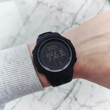 Спортивные часы Будильник Секундомер Дата и дни недели Двойное время