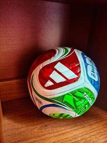часы aplle: Футбольный мяч Adidas TRIONDA, сертификация FIFA QUALITY PRO. - — 4