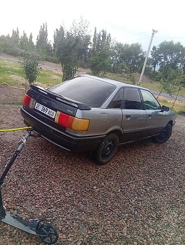 aud: Audi 80: 1991 г., 1.8 л, Механика, Газ, Седан — 3
