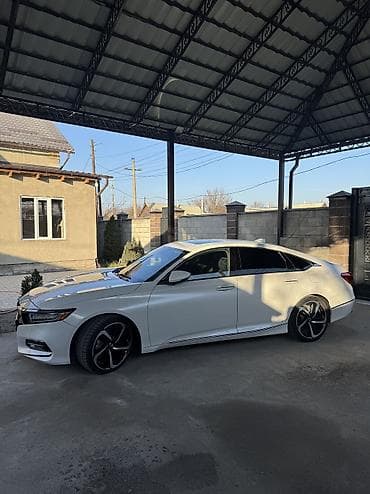 infinity fx: Honda Accord: 2019 г., 2 л, Бензин, Седан — 8