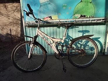 Шоссейные велосипеды: Подростковый велосипед, Диаметр колес 27 дюймов, Б/у — 3