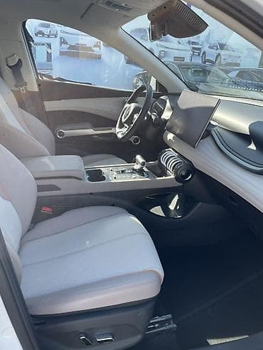 byd e5: BYD Yuan Plus: 2024 г., Гибрид, Кроссовер — 5