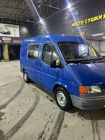два авто: Легкий грузовик, Ford, 2 т, Б/у — 5