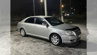 Toyota Avensis: 2003 г., 1.8 л, Механика, Бензин, Хэтчбэк at lalafo.kg Toyota Avensis: 2003 г., 1.8 л, Механика, Бензин, Хэтчбэк
