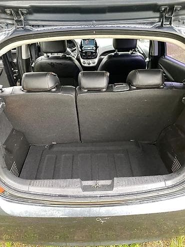 Транспорт: Chevrolet Spark: 2018 г., 1 л, Автомат, Бензин, Хэтчбэк — 6