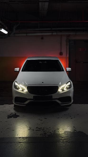 w211 салон: Mercedes-Benz E-Class: 2013 г., 2 л, Автомат, Бензин, Седан — 6