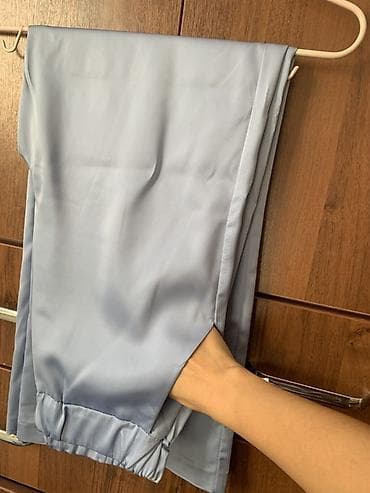 продаю пиджак: Женский двубортный жакет SNA-MODE из атласной ткани, цвет — 3