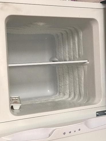 a 20: Холодильник AUCMA с верхней морозильной камерой Состояние как новый — 2