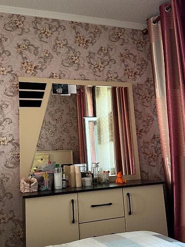 сундук б у: Спальный гарнитур, Б/у, Двуспальная кровать, ДСП, Самовывоз, цвет - Бежевый — 1