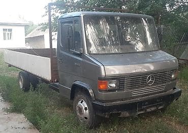 борттук кузов: Жүк ташуучу унаа, Mercedes-Benz, Стандарт, 5 т, Колдонулган — 2